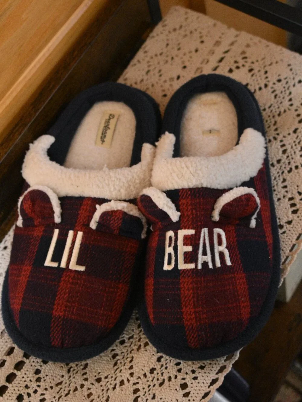 Children's slippers